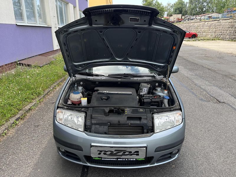 Škoda Fabia 1,4i 16V /74kW/1.maj./servis. - fotka 29 z 30