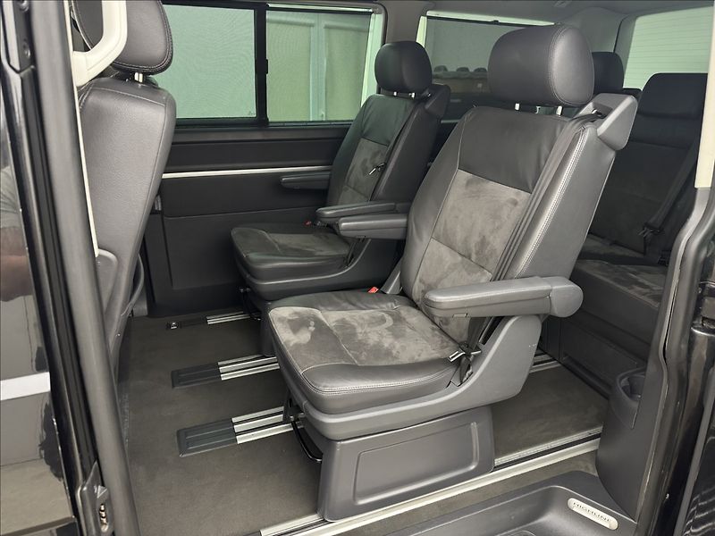 Volkswagen Multivan 2,5 4X4 DPH NZTOP EL.DVEŘE TZ - fotka 28 z 37