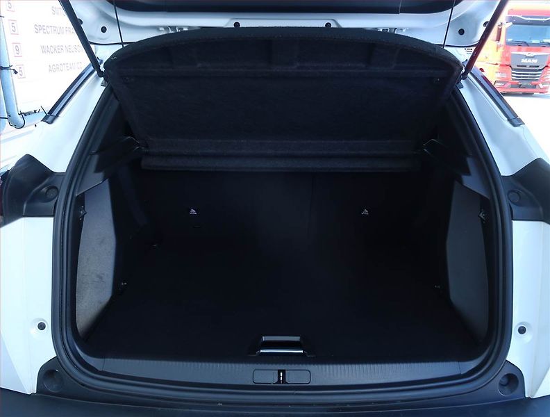 Citroën Jumper (2020) 2.2 BlueHDi, Valník, 1.0t, ČR - fotka 12 z 13