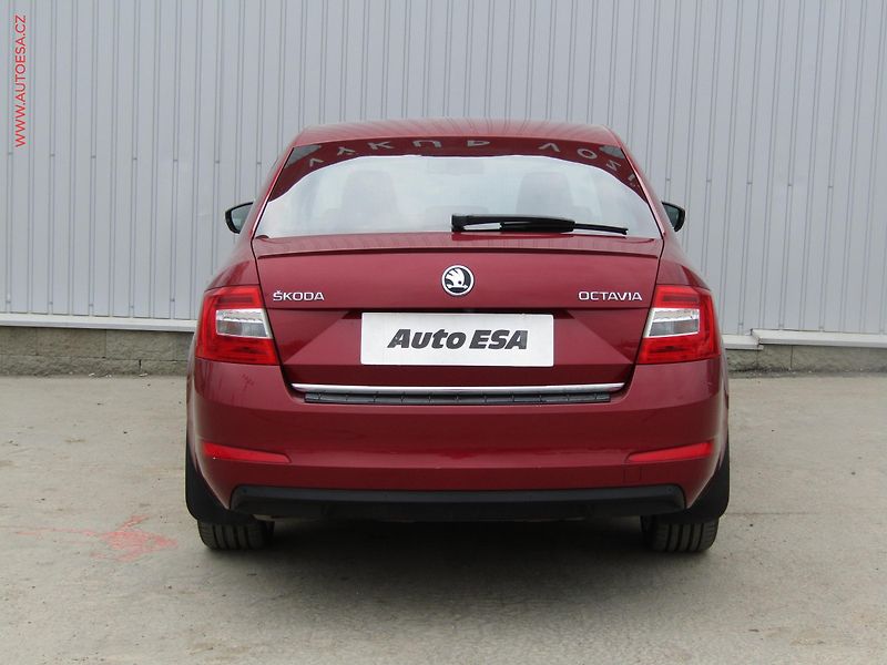 Škoda Octavia (2016) 1.8TSi, 2.maj,ČR, L&K, bixen - fotka 5 z 19