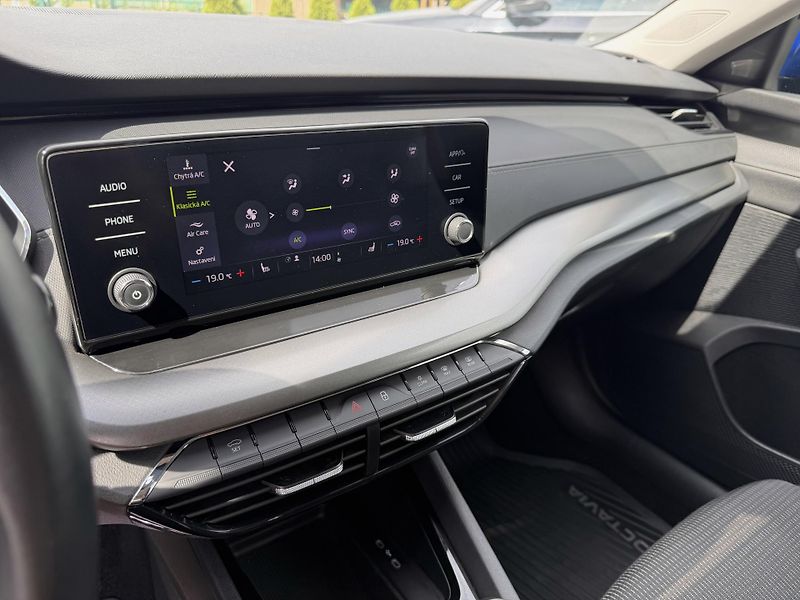 Škoda Octavia (2023) 2.0 TDi 85 kw / DPH - fotka 20 z 22