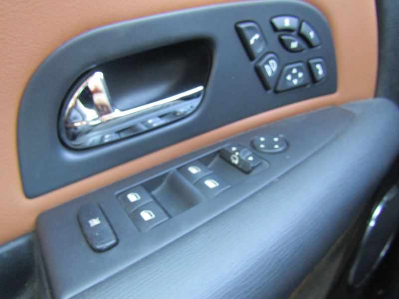 Citroën C6 (2008) 2.7 TDI AUTOMAT 1.MAJITEL - fotka 27 z 38