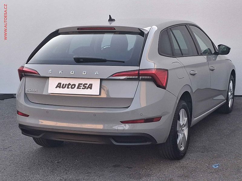 Škoda Scala (2020) 1.0TSi, 1.maj,ČR, STK5/28 - fotka 4 z 17