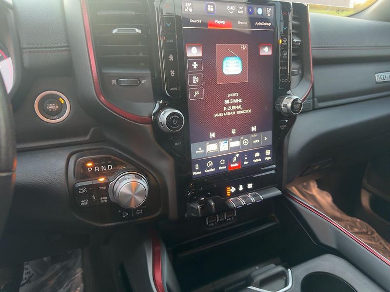 Dodge RAM (2022) 1500 Rebel 3,0 EcoDiesel 2022 - fotka 17 z 19