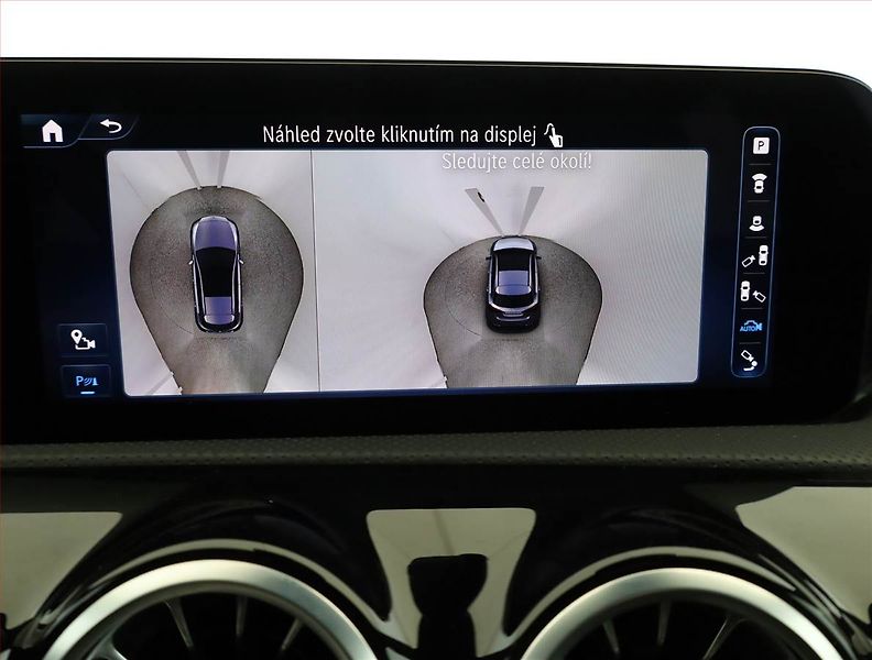 Mercedes-Benz Třídy A (2024) A 200 d - fotka 15 z 23