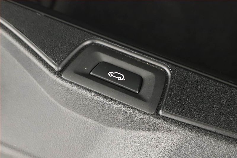 BMW X5 (2025) xDrive30d, M PAKET, KEYLESS - fotka 14 z 21