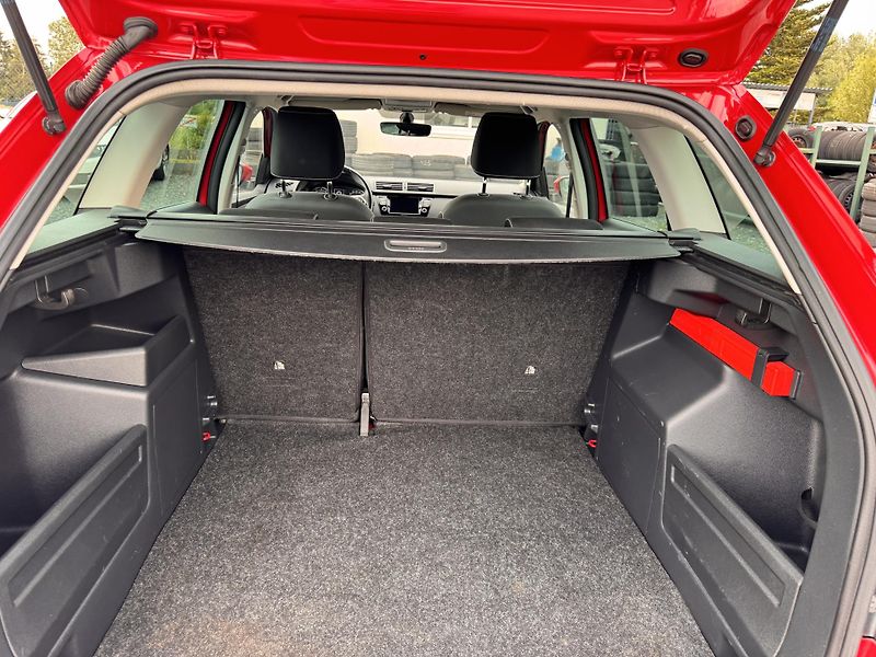 Škoda Fabia III 1.0 TSi,99 tis km,2022 - fotka 16 z 19