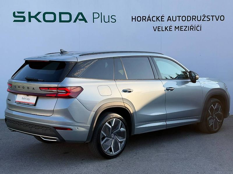 Škoda Kodiaq SportLine 2,0 TDI 110 kW 7° DS - fotka 2 z 39