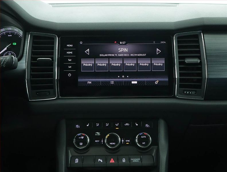 Škoda Kodiaq (2019) Style 1.5 TSI - fotka 12 z 17