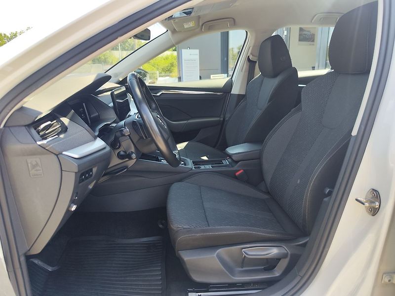 Škoda Octavia 2.0 TDI/85kW Style DSG - fotka 15 z 34