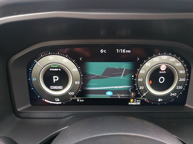 Nissan Qashqai E-POWER AT, 2WD, ZADÁNO - fotka 16 z 29