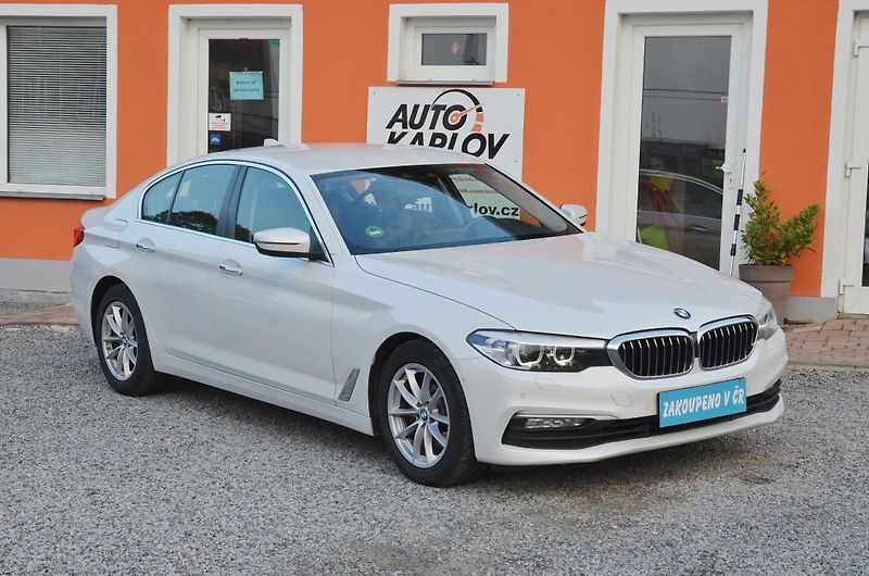 BMW Řada 5 (2017) 520d xDrive 140kW / ČR / DPH  - fotka 1 z 36