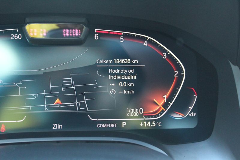 BMW Řada 8 840d xDrive Gran Coupé - fotka 16 z 27