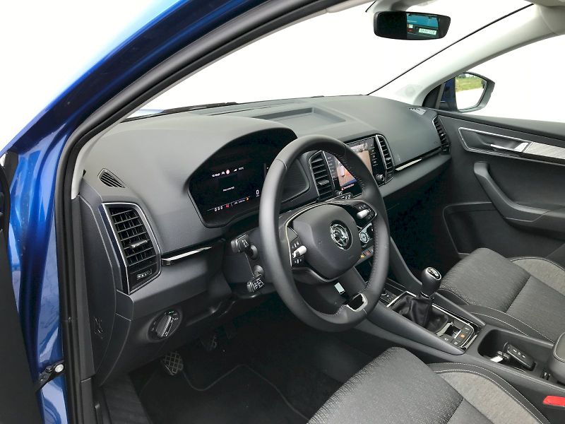 Škoda Karoq (2024) SEL TOP TS 110/1.5 M6F - fotka 18 z 28