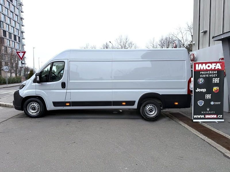 Fiat Ducato (2024) Maxi 35 2,2 MTJ 140k L4H2 Van - fotka 3 z 14