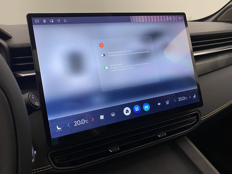 Lynk & Co 01 (2025) MORE PHEV AUT CZ 1.maj - fotka 52 z 89