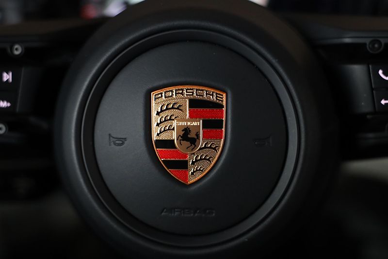 Porsche Macan (2023) - fotka 17 z 25
