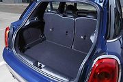 Mini 5 door.