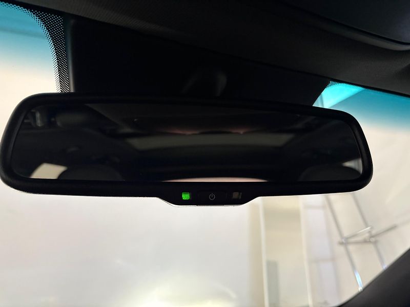 Hyundai i30 (2021) Mild HYB 1.5 TGDi N-line kombi - fotka 38 z 43