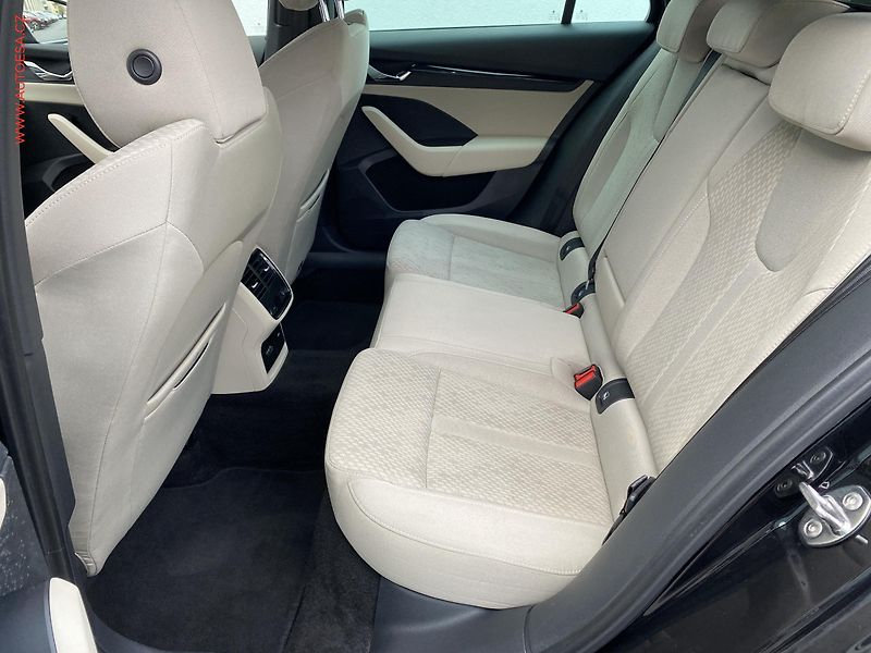 Škoda Octavia (2021) 1.5 TSi e-TEC, ČR, Style - fotka 10 z 19