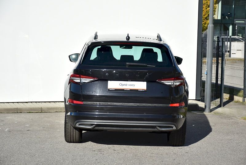 Škoda Kodiaq (2023) Sportline 1.5 TSI 110kW - fotka 10 z 35