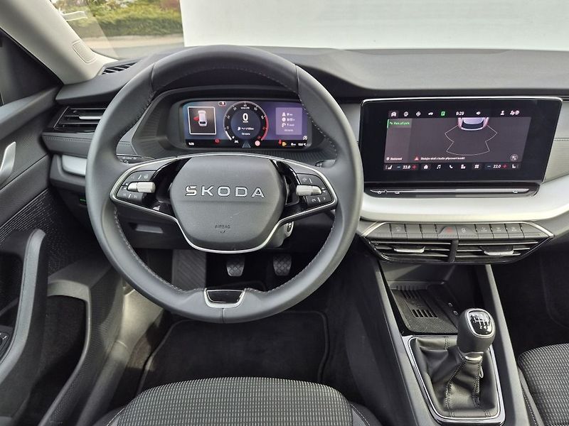 Škoda Octavia Selection 1.5 TSI 110 kW - fotka 24 z 32