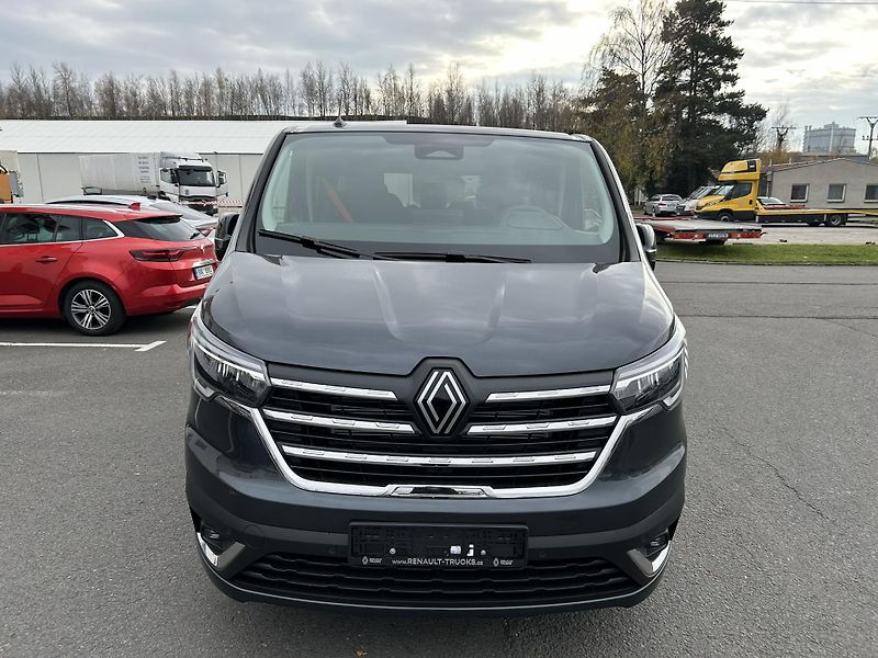 Renault Trafic (2025) COMBI L2H1 170k AT9 RED 8 MÍST - fotka 5 z 32