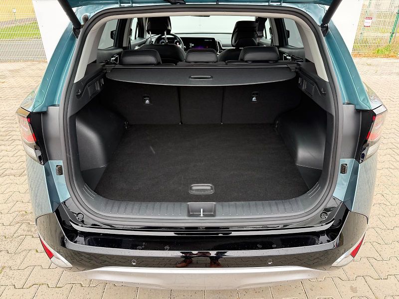 Kia Sportage 1.6 T-GDi MHEV DCT AWD TOP Evo - fotka 10 z 30