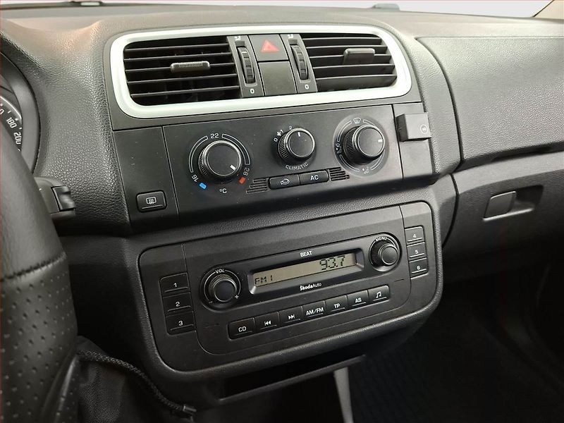 Škoda Fabia (2009) 1.2 12V, LPG, ČR,1.maj, po STK - fotka 12 z 14