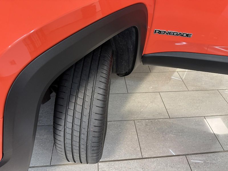 Jeep Renegade 2.0 MJT, 6MT, 4x4, CZ, 1.maj. - fotka 37 z 47