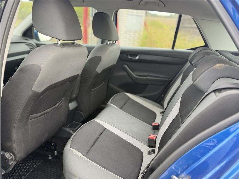 Škoda Fabia 1,2 TSI 81kW 6KVALT NOVÉ V ČR - fotka 18 z 26
