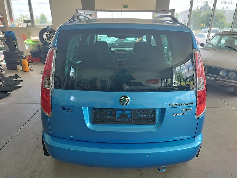Škoda Roomster (2009) 1,6I,77KW,KLIMA,ALU SE.KNIHA - fotka 7 z 29