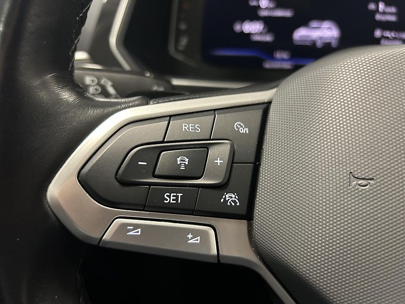 Volkswagen Tiguan Allspace (2024) 2.0TDi DSG 4M MATRIX HUD 360° - fotka 15 z 36