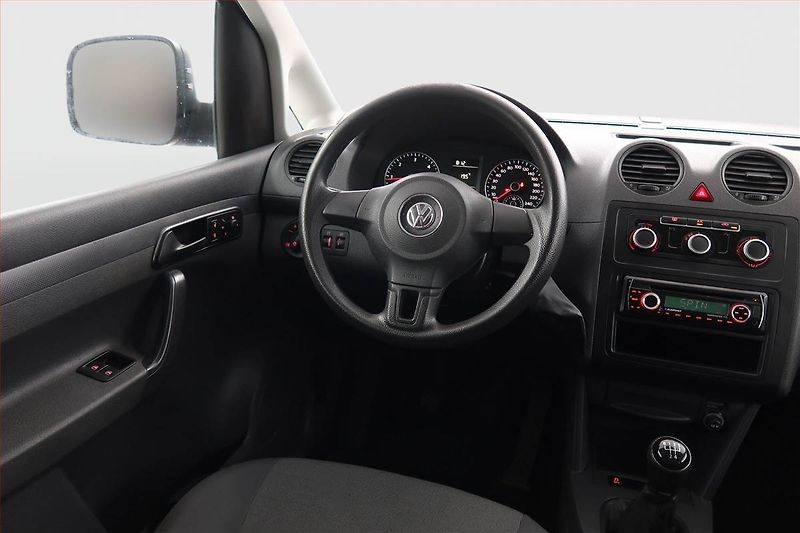 Volkswagen Caddy (2015) 1.6 TDi, 5Míst - fotka 7 z 13