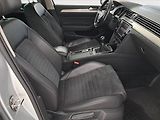 Volkswagen Passat (2015) Highline 2.0 TDI, Kůže, Navi - náhled 9