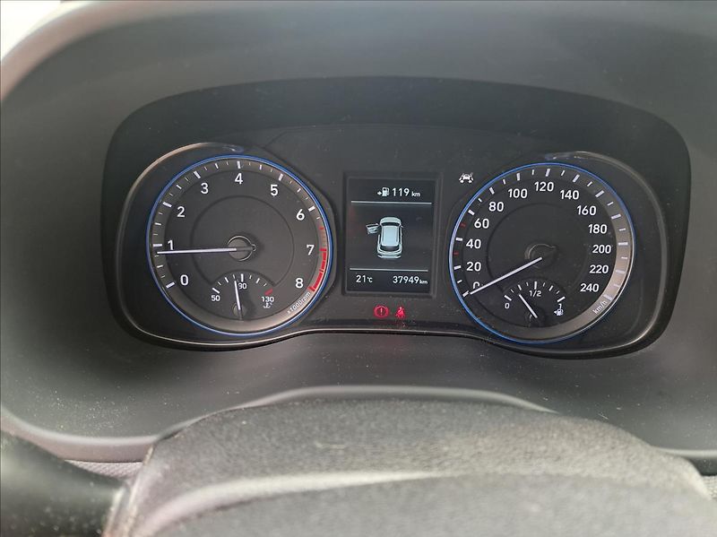 Hyundai Kona 1,0 T-GDI - fotka 26 z 56
