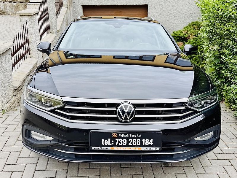 Volkswagen Passat Variant (2023) 2,0TDi 110kW BUSINESS DSG ACC - fotka 2 z 18