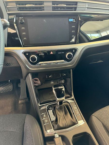 KGM Korando SMART 1.5 GDI-T 72703 - fotka 14 z 14