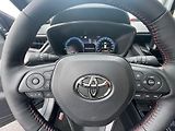 Toyota Corolla Cross 2.0 Hybrid FWD GR SPORT VIP - náhled 21