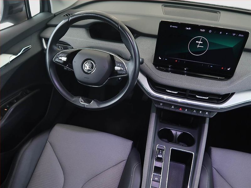 Škoda Enyaq (2022) 60 (62 kWh), SoH 92% - fotka 7 z 15