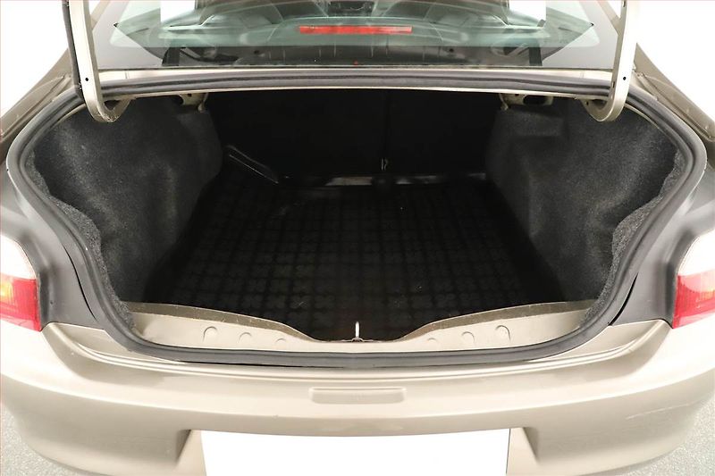 Citroën C-Elysée (2013) 1.6 HDi, nová STK, v provozu - fotka 10 z 12