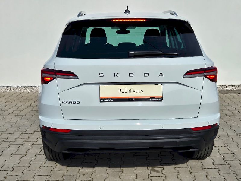 Škoda Karoq (2025) Top Selection 1.5TSi 110kW 7°D - fotka 10 z 32