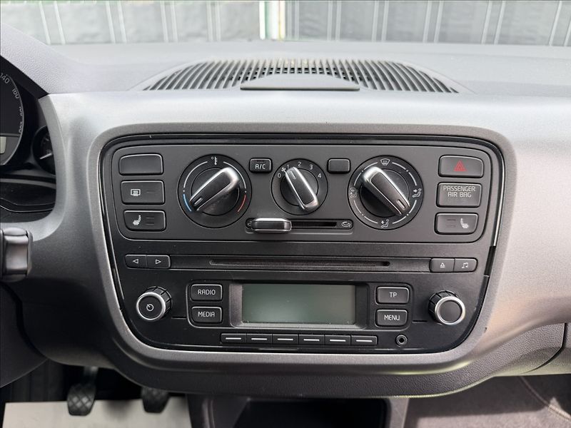 Škoda Citigo 1.0 MPI Sport - fotka 9 z 11