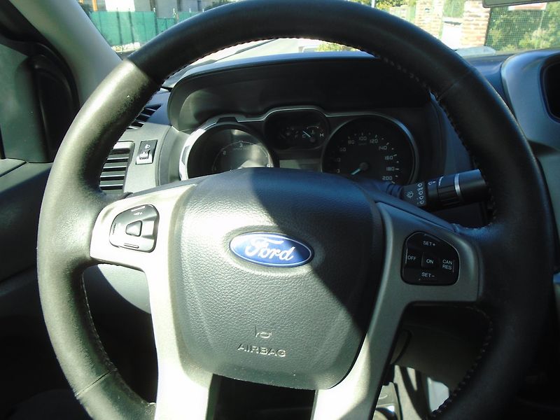 Ford Ranger (2015) 2.2 TDCi - fotka 21 z 27