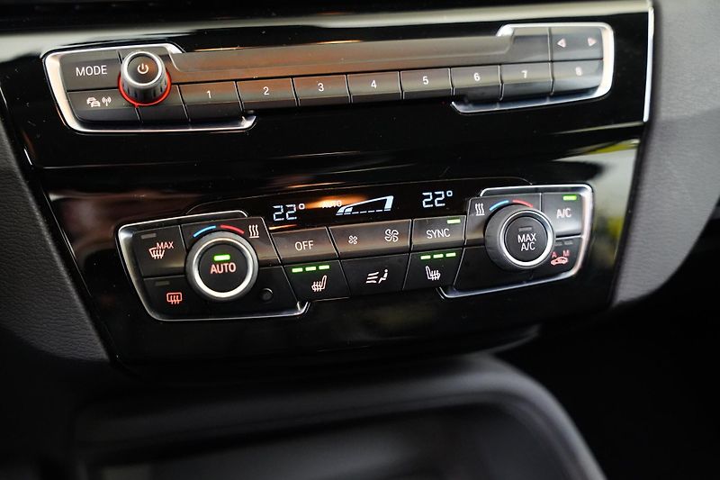 BMW X1 - fotka 21 z 26