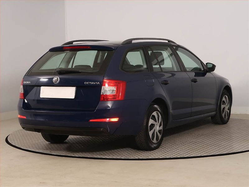 Škoda Octavia (2013) 1.6 TDI - fotka 5 z 15