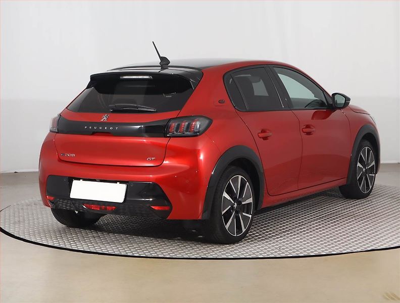 Peugeot 208 (2021) 50 kWh, SoH 91%, Automat - fotka 5 z 27