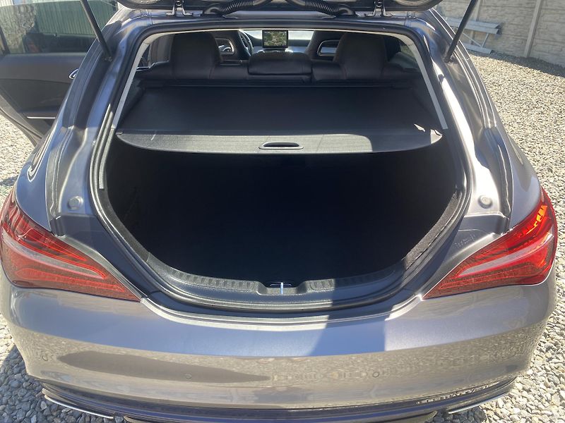 Mercedes-Benz CLA 220D 170PS AMG SERVIS MB - fotka 112 z 160