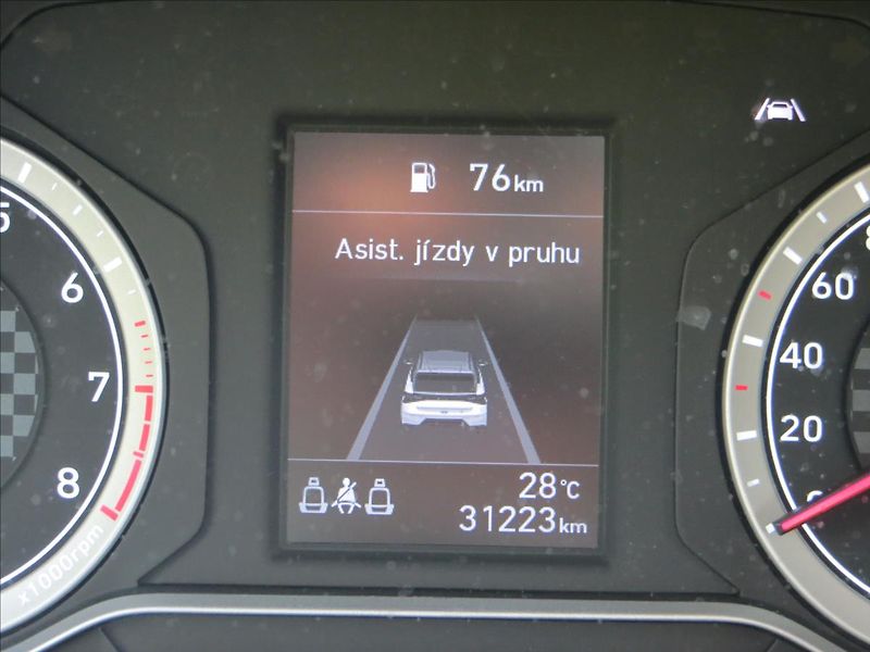 Hyundai Bayon 1,0 tGDI 74kW Comfort Club ČR - fotka 20 z 22