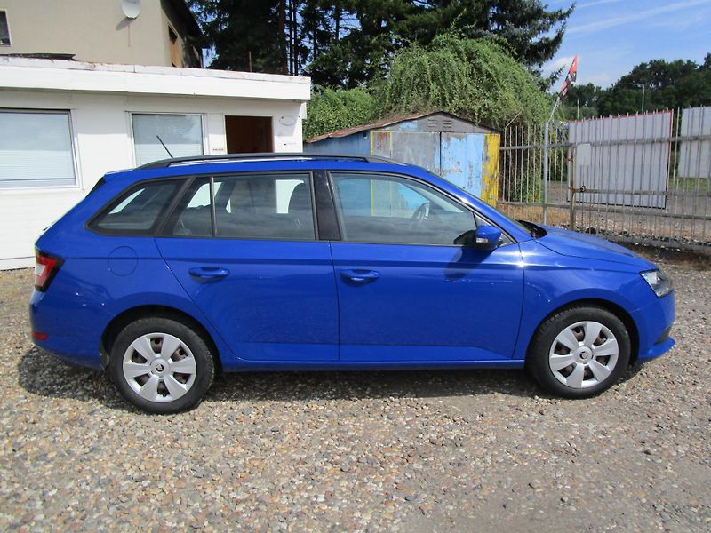 Škoda Fabia 1,0 TSI-70KW-ZÁNOVNÍ STK+OLEJ - fotka 5 z 12